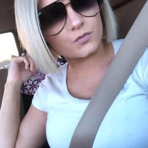 Meet your Posher, Breanna